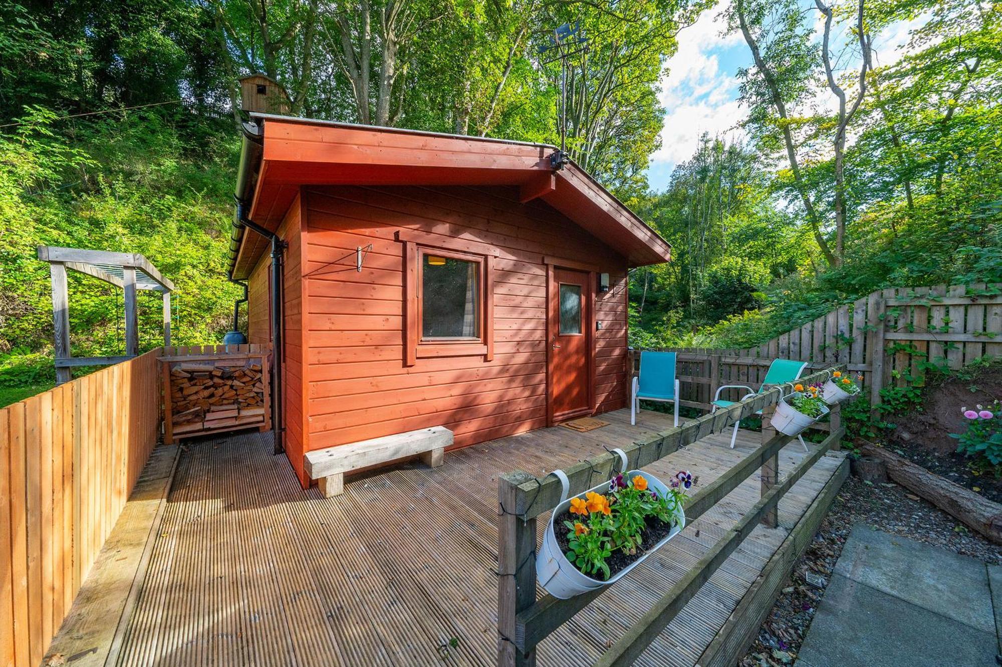 Cabin In The Den New Scone Exterior photo